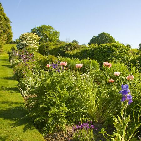 Cleavers Lyng 16Th Century Country House Herstmonceux Exterior foto